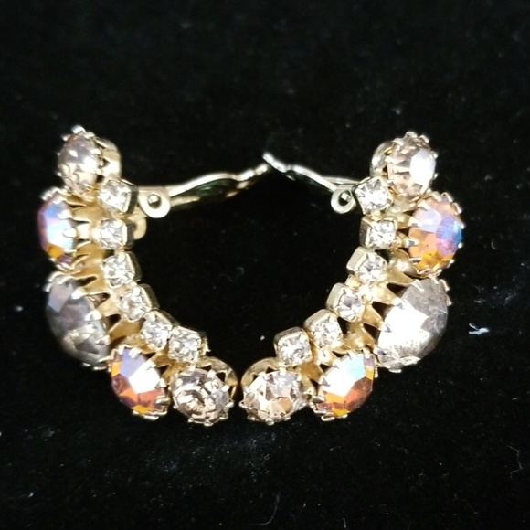 Vintage WEISS Crystal Clip On Earrings - Picture 7 of 11